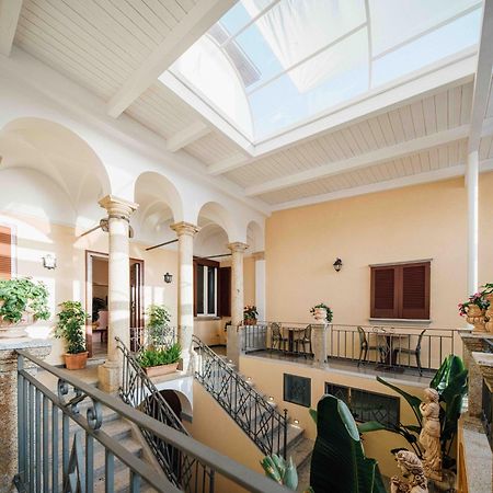 Bed and Breakfast Le Corti - Dimora Storica Polistena Exterior foto