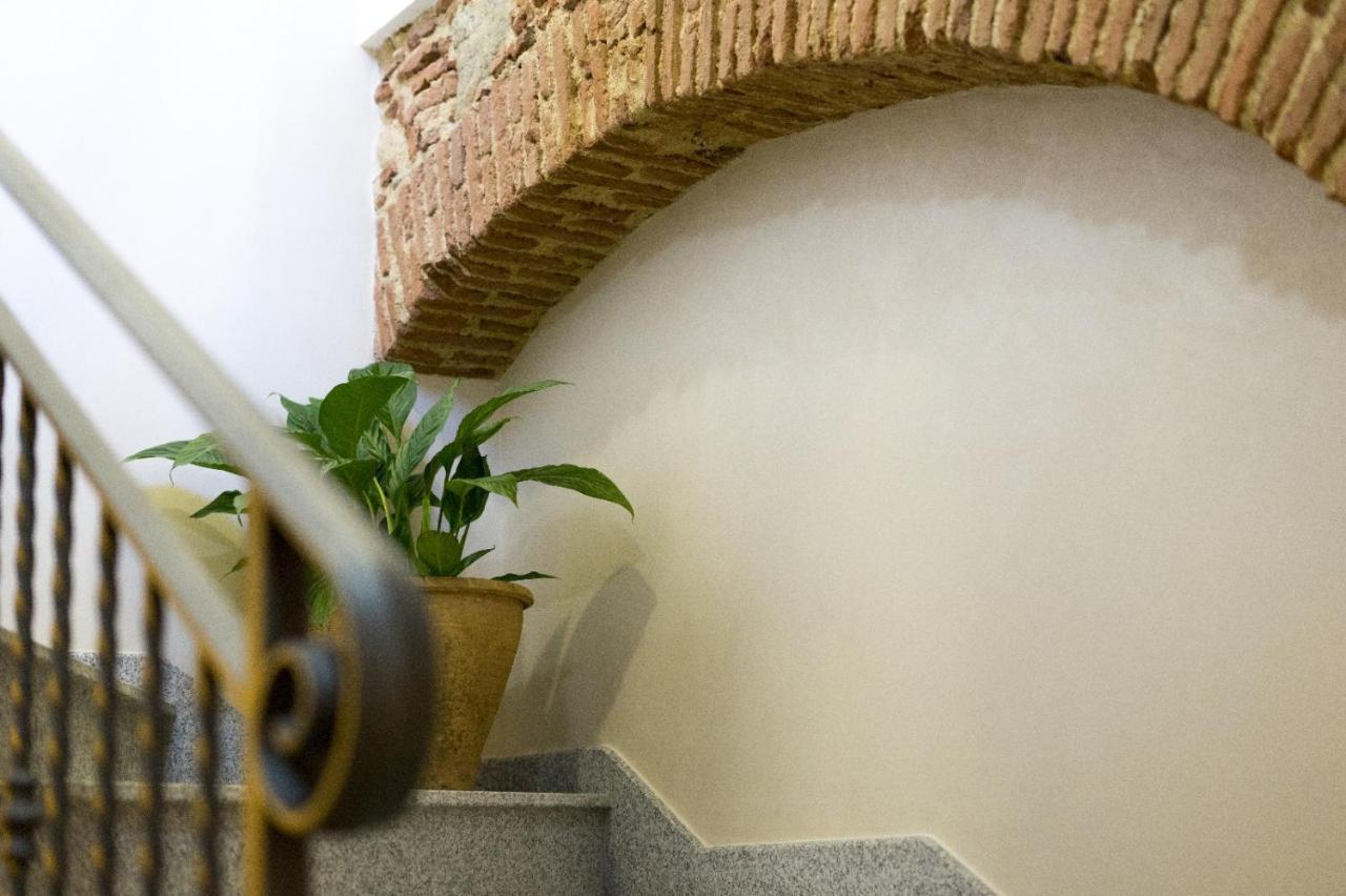 Bed and Breakfast Le Corti - Dimora Storica Polistena Exterior foto